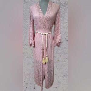 VENUS Pink Lace Long Sleeve Dress